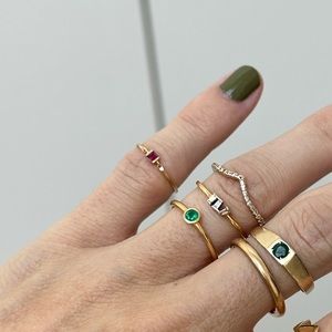 14k gold and ruby pinky ring